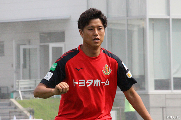名古屋グランパス 支給実使用トレーニングパンツ 重廣卓也選手鯱箱京都福岡徳島ユニ 取材ノート：名古屋】名古屋グランパス四季折々：重廣卓也は距離感を