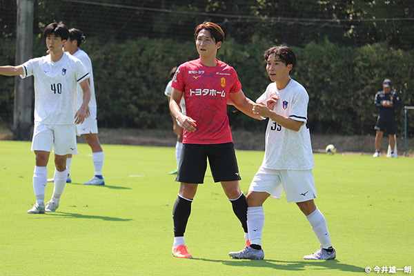【取材ノート：名古屋】名古屋グランパス四季折々：“ファミリー”からの激励を力に変えて。残り10試合のラストスパートへ向けた、和泉竜司の誓い