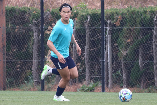 【取材ノート：福岡】受け継がれる「堅守」構築のための意志。辻岡佑真が掴みつつあるＪ１で戦う自信