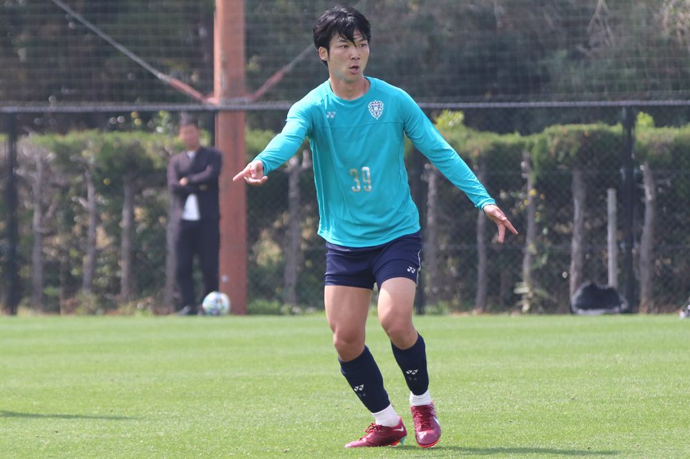 【取材ノート：福岡】「6番」椎橋慧也がチームにもたらす大きな波及効果