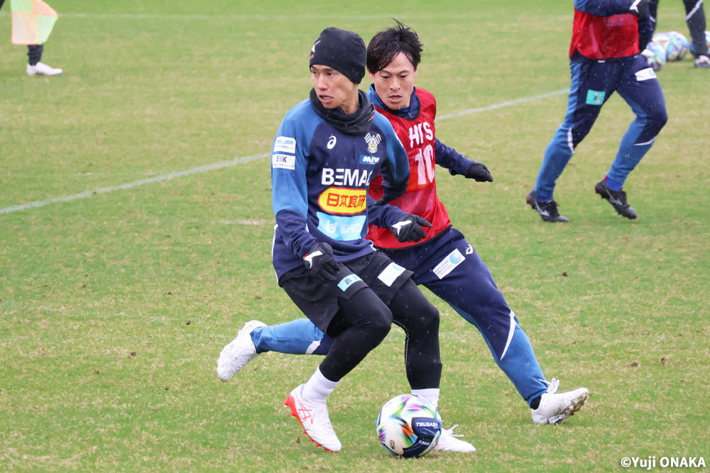 【取材ノート：今治】大胆かつ繊細に。円熟のMF加藤潤也が変革期のチームを推し進める