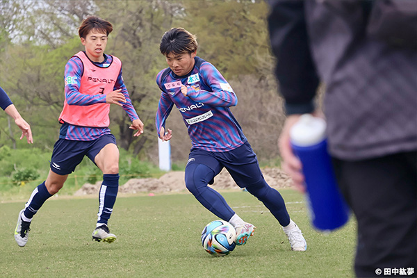 【取材ノート:長野】アウェイで大宮撃破。元熊本トリオが見せた“赤馬の呼吸”