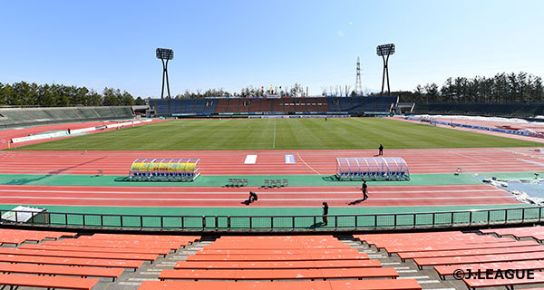 座席：石川県西部緑地公園陸上競技場