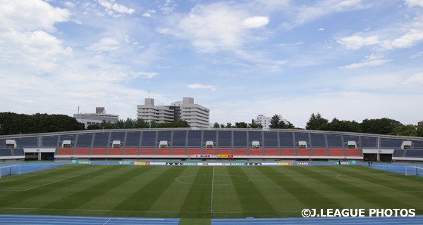 座席：駒沢オリンピック公園総合運動場陸上競技場