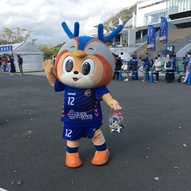 今日はアビーくん・ビビーちゃんとロアッソくんも一緒。