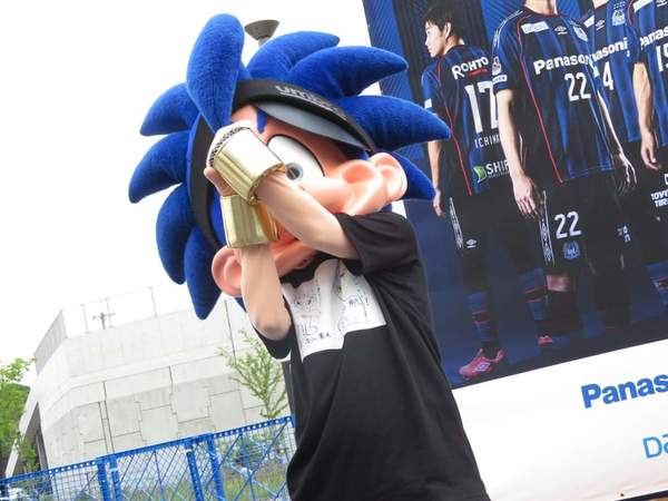 そんな中普通に進行してるし。