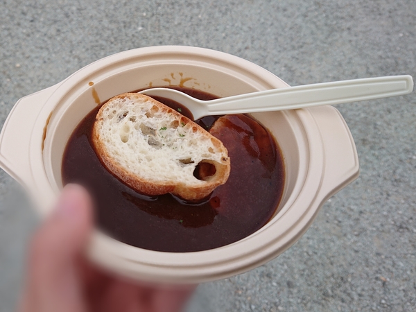 デミ煮込みハンバーグ