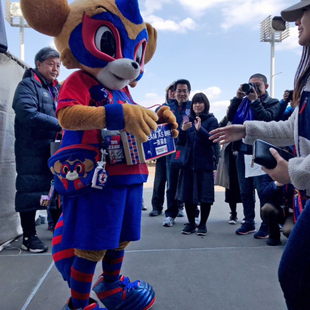 大人気の東京ドロンパ　