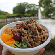 「湘南肉祭り」開催中！