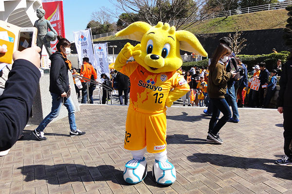 小さな子供たちにも大人気の“こパルちゃん”