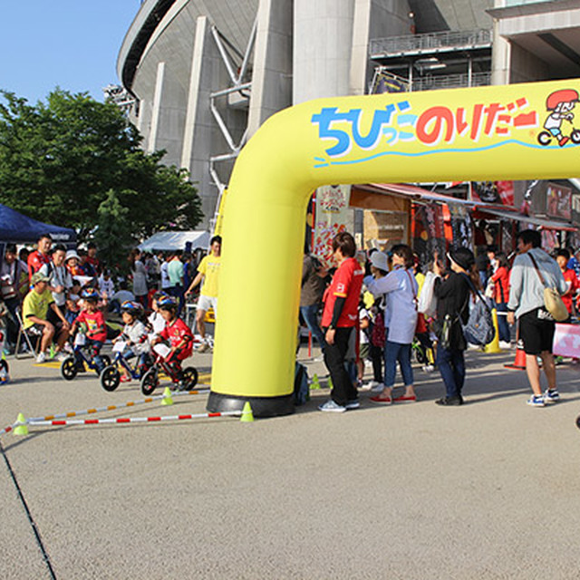 レース形式のランニングバイク体験会