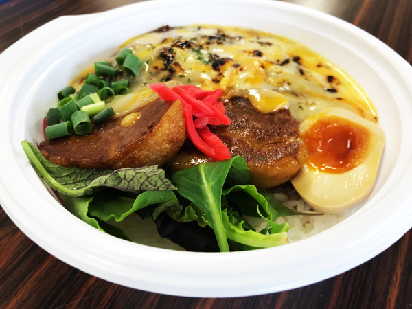 野津田名物でお馴染みのYASSカレー
