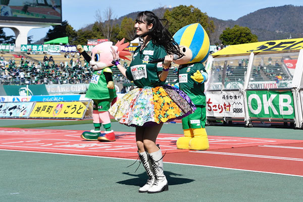SUPER☆GiRLS ライブ！