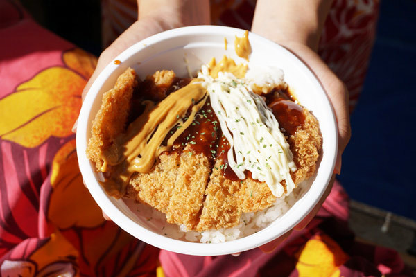 レノファ勝！丼を食べて、今日も勝つどん！？