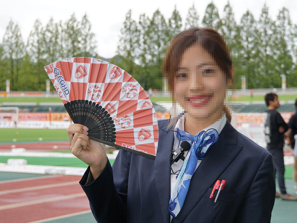オリジナル扇子をプレゼント！