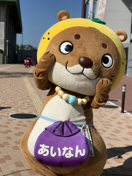 なーしくん大人気！