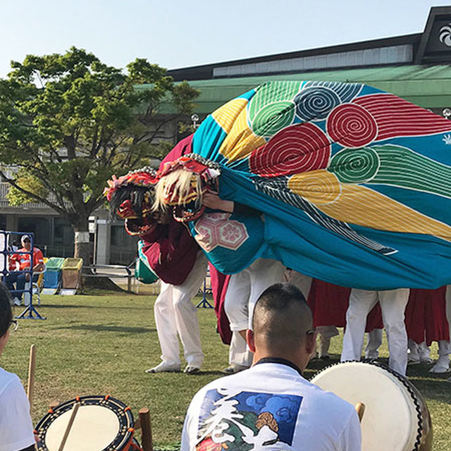 今治市の伝統芸能「継ぎ獅子」