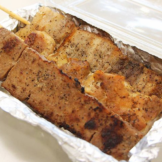 「焼き鳥名人」の焼き鳥3本セット