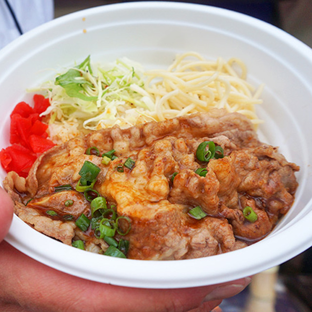 しょうゆダレの牛カルビ丼