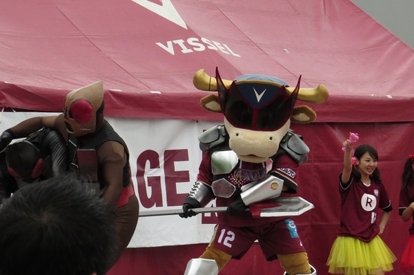 ゲンゾイヤーに先駆けてヒーローになったモーヴィ