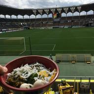 この日は3月11日ということで、飯岡漁港のシラス丼をチョイス。千葉の中でも津波被害が大きかった。