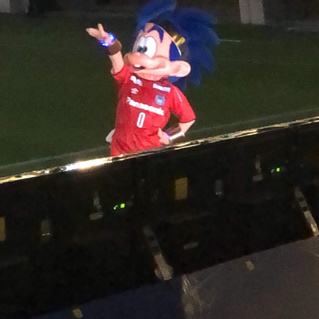 キーパーユニで試合前の選手紹介