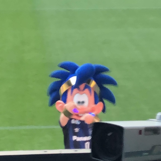 さぁ、気合い入れて試合前の選手紹介やるで！