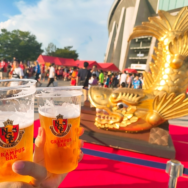 この日は鯱の大祭典で、金鯱も♡