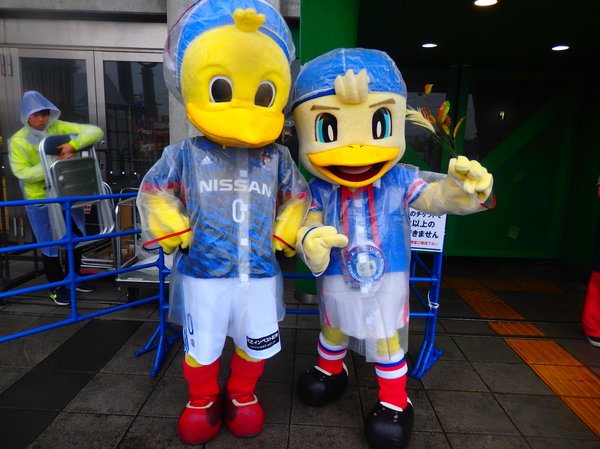 雨の日はレインポンチョで！