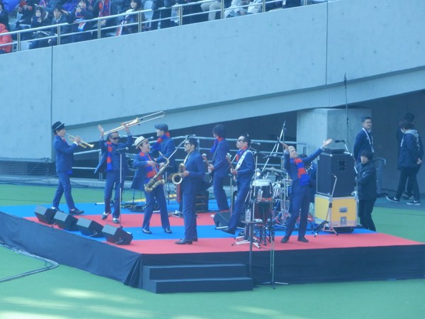 東京スカパラダイスオーケストラの皆さんが開幕戦を盛り上げてくれました！