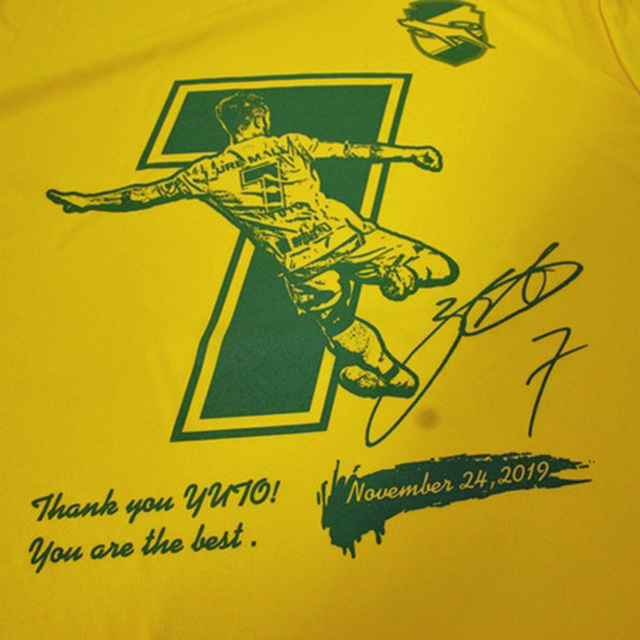 佐藤勇人選手引退記念Tシャツは取材陣にもプレゼント